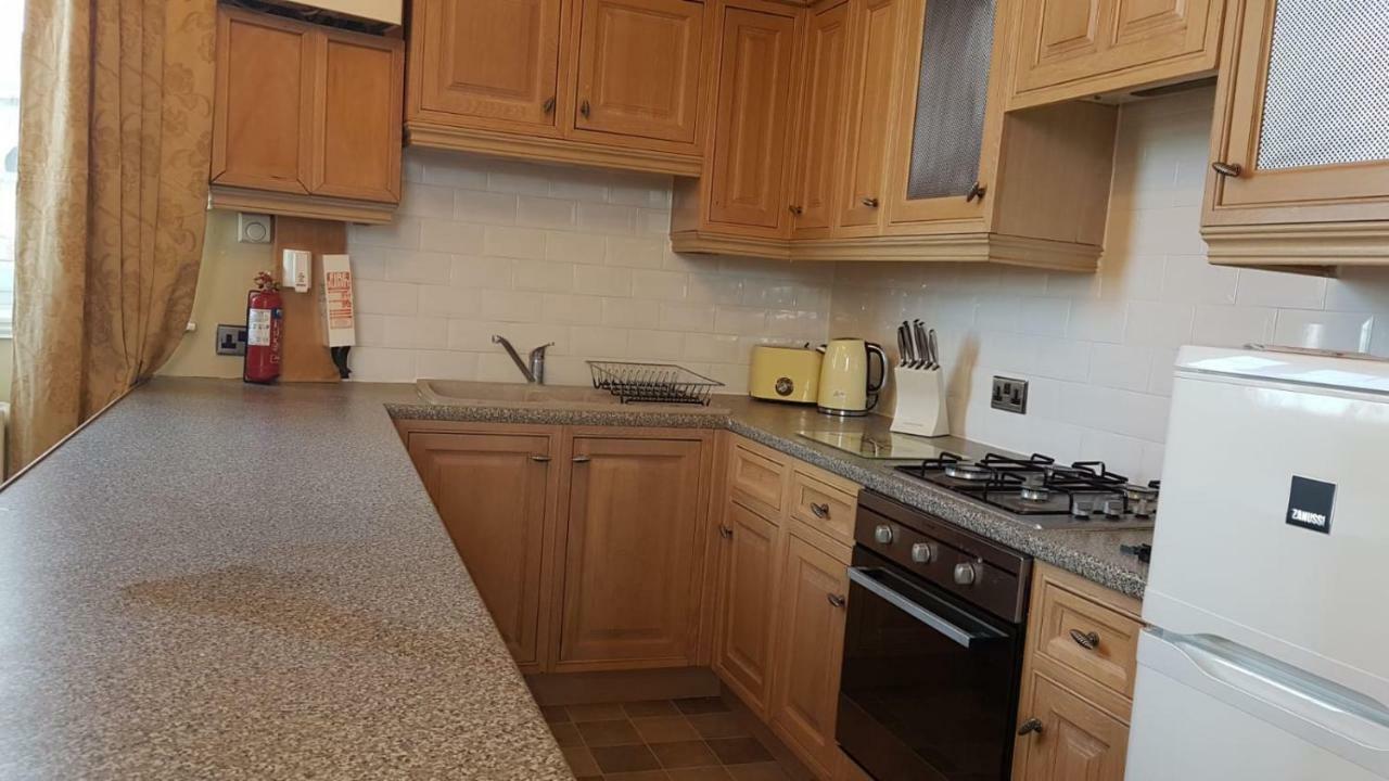 Carnegie Library: Austen Apartment 2 Bedroom Mexborough المظهر الخارجي الصورة